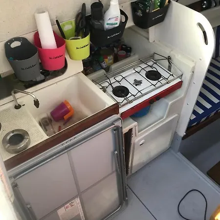 Havre De Paix Hotel en barco